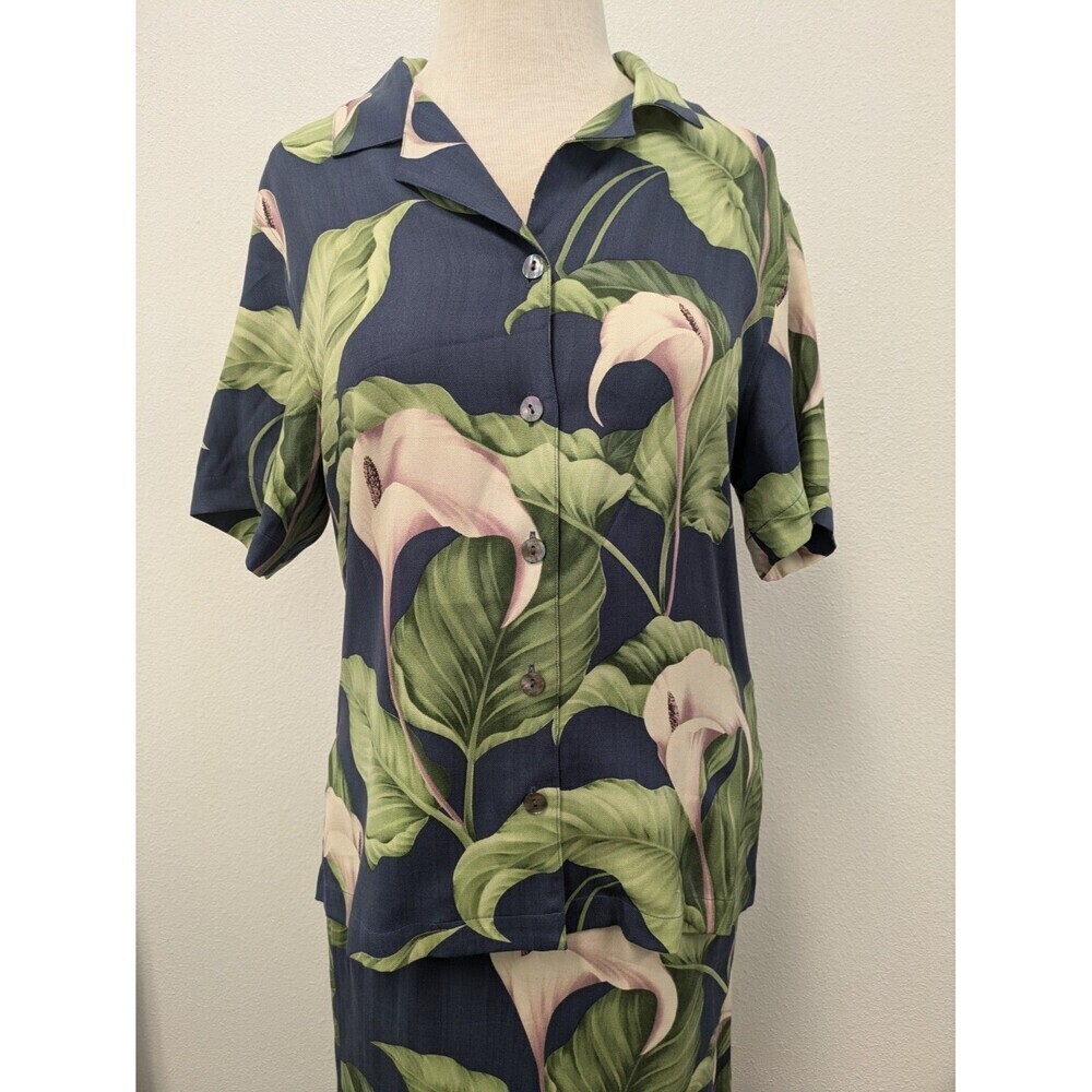 100% Silk Tommy Bahama Floral Hawaiian Top Wrap Skirt Set sz M Lily Resortwear - Picture 2 of 14